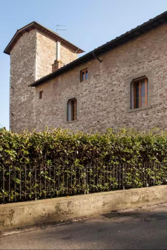 La Casa Nella Torre - Apartment Pontassieve Luaran gambar